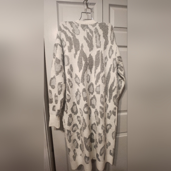 NWT shimmer leopard cardigan - Picture 6 of 10